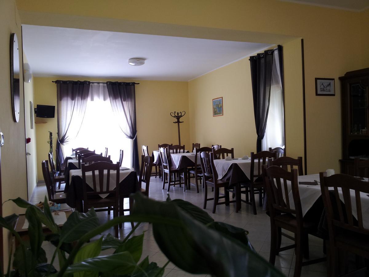 Holiday B&B Вико дел Гаргано Екстериор снимка